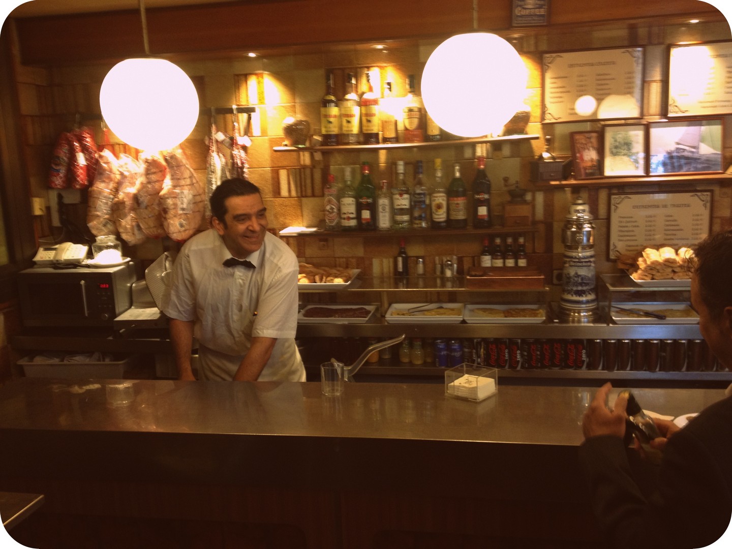 DOLE BARCELONA RESTAURANTES CON ENCANTO QUE SE CUECE EN BCN  (14)