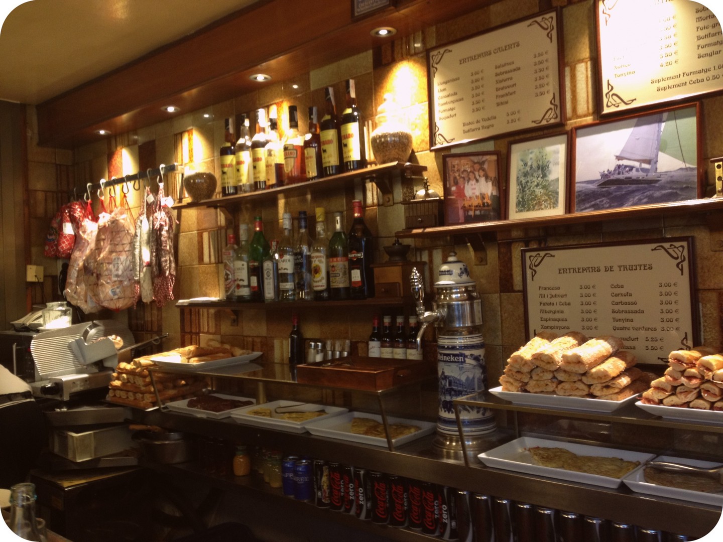 DOLE CAFÉ RESTAURANTES BARCELONA QUÉ SE CUECE EN BARCELONA BCN