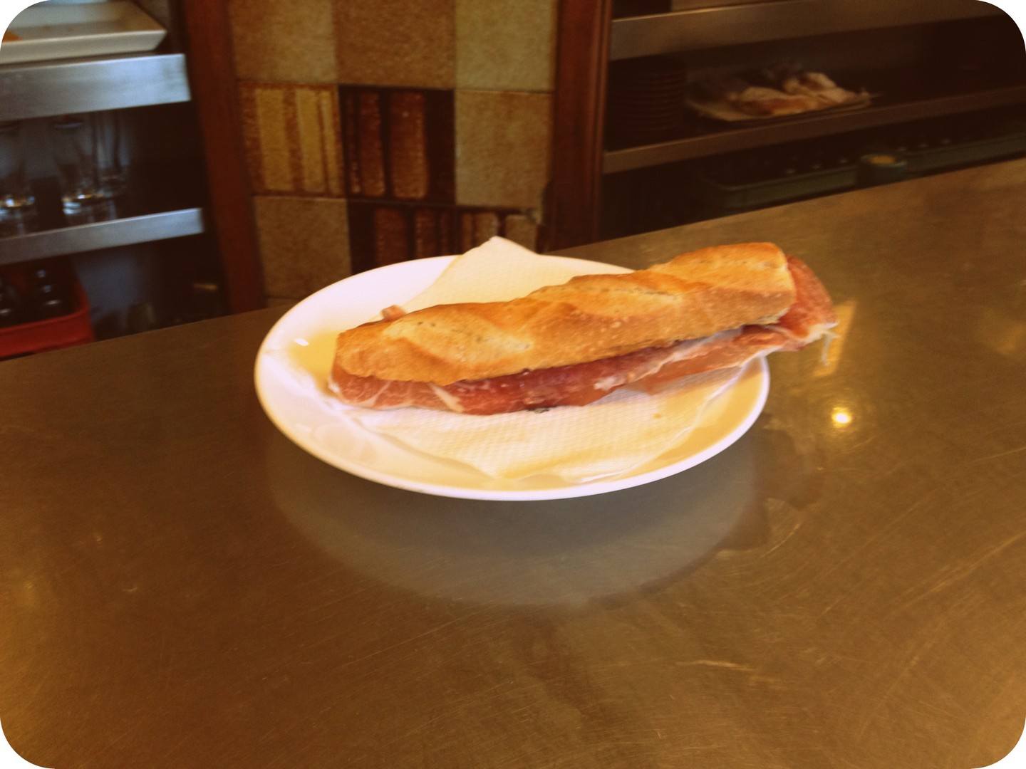 DOLE BARCELONA RESTAURANTES CON ENCANTO QUE SE CUECE EN BCN  (9)