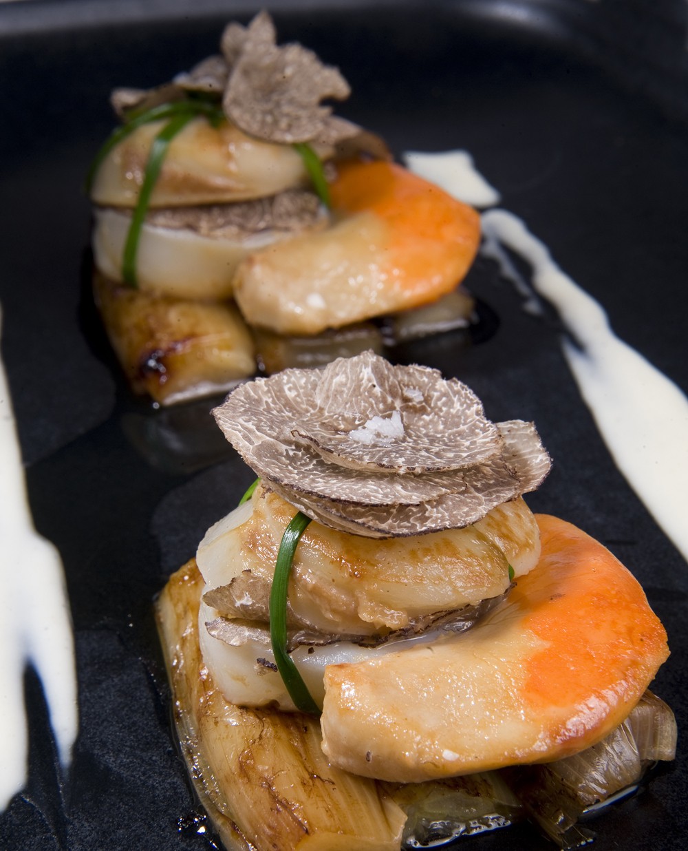 Vieiras de las Rias con trufa negra de temporada