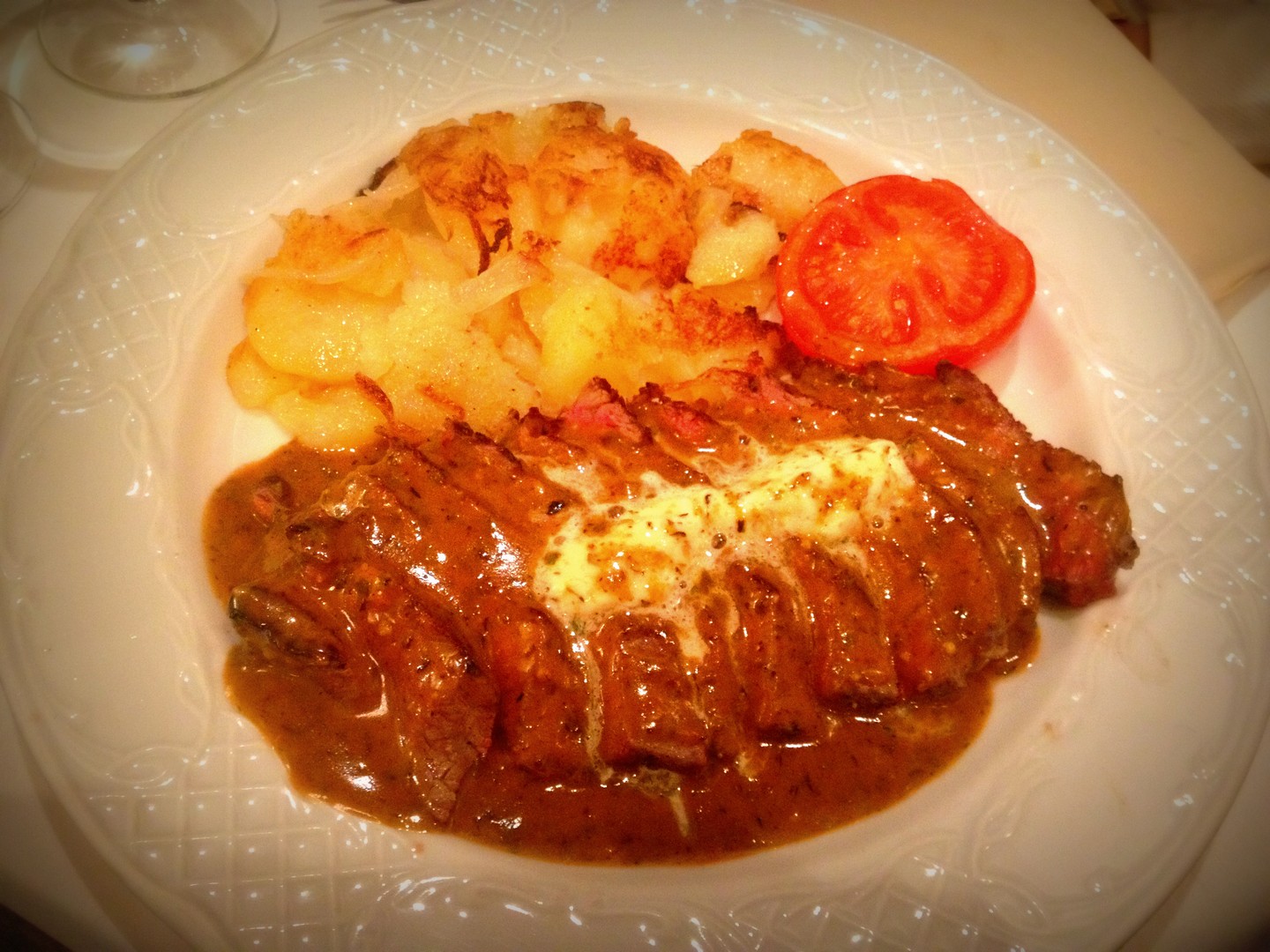 restaurante cafe de paris barcelona que se cuece en bcn restaurantes con encanto